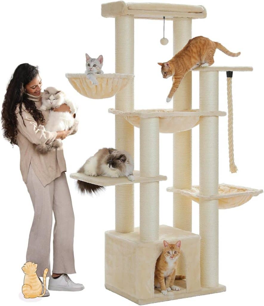 Test du grand arbre à chat PAWZ Road 169 cm : multi-niveaux et condos spacieux