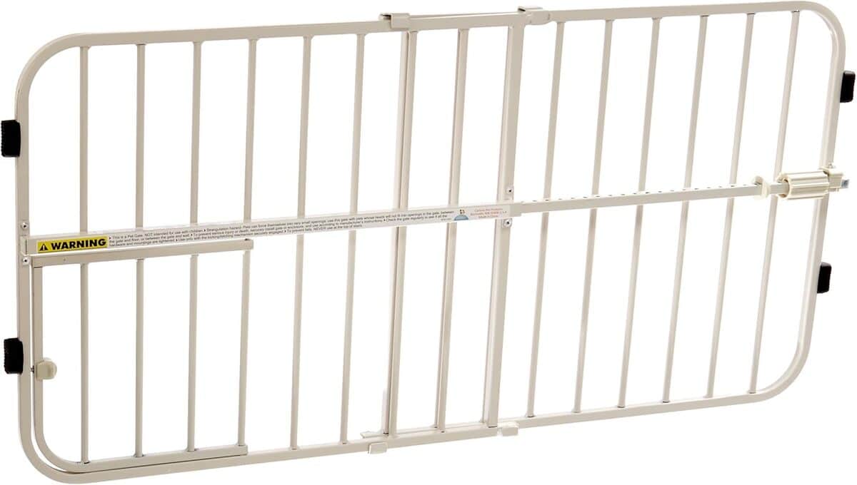 Test de la barrière ajustable Carlson avec chatière blanche