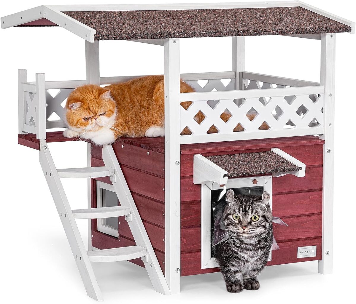 Test : maison pour chat Petsfit résistante à l'hiver rouge