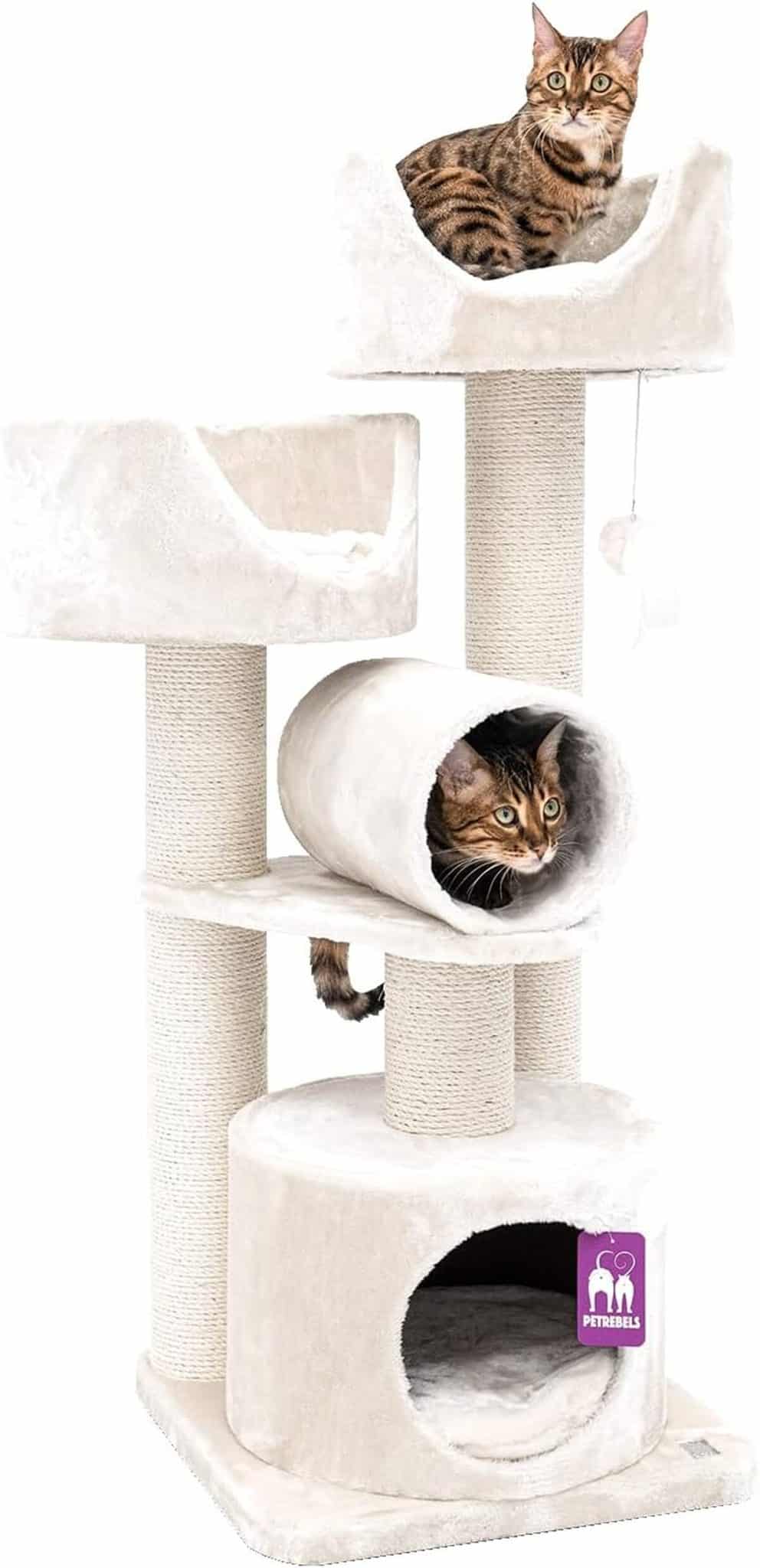 Test de l'arbre à chat Petrebels Victoria 125 avec sofas luxueux