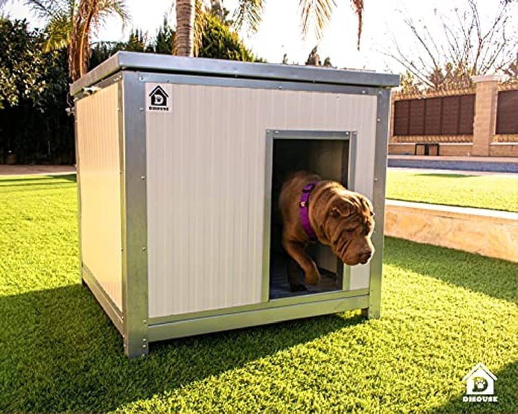 Test : niche pour chien DHOUSE Master 95, confort et espace