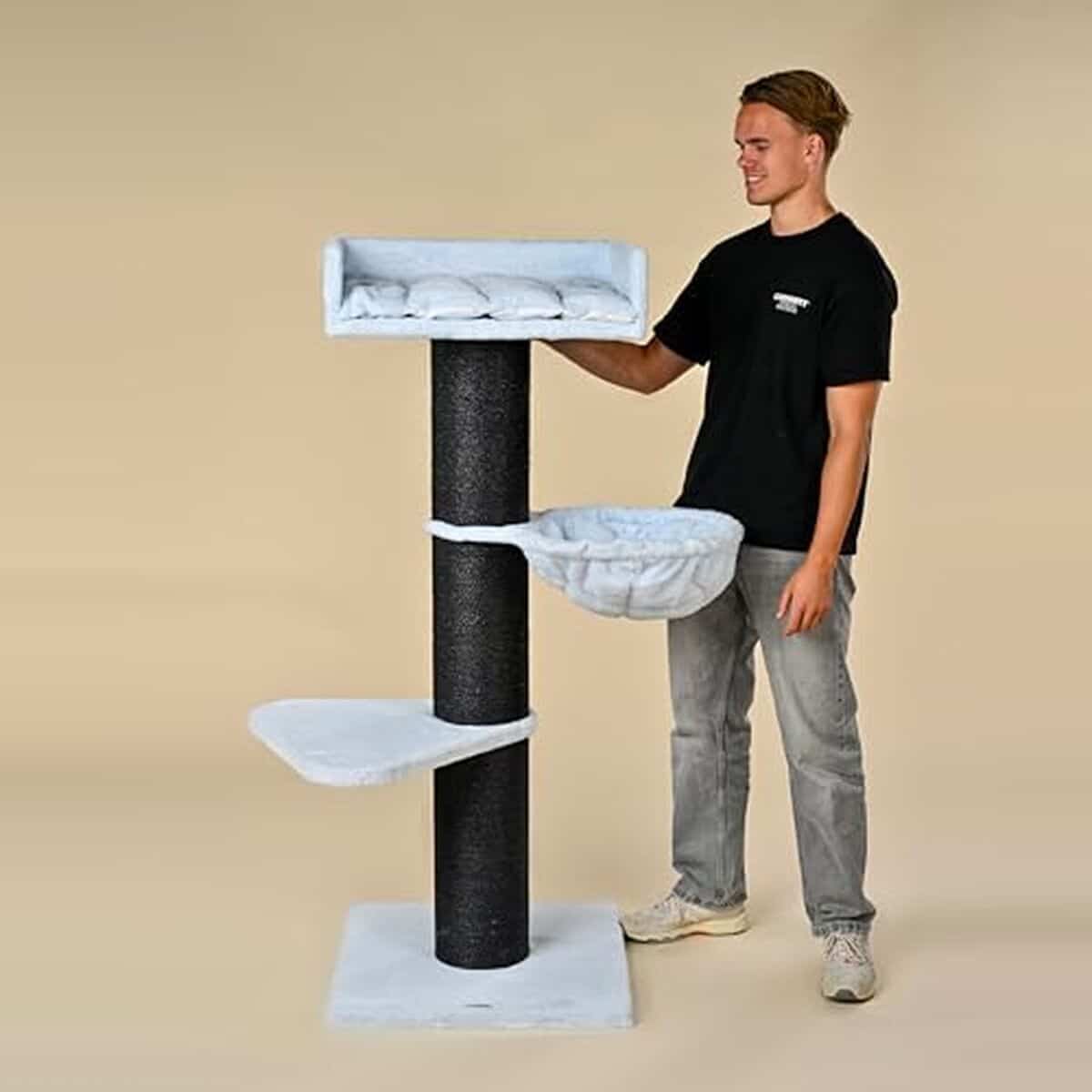 Test de l'arbre à chat RHRQuality Royalty de Luxe 158 cm